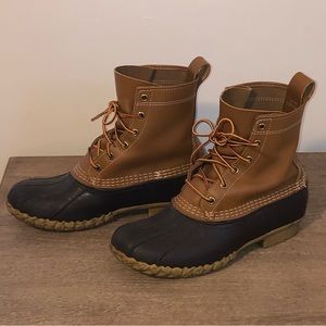 L.L. Bean Women’s 8inch Bean Boots Size 9